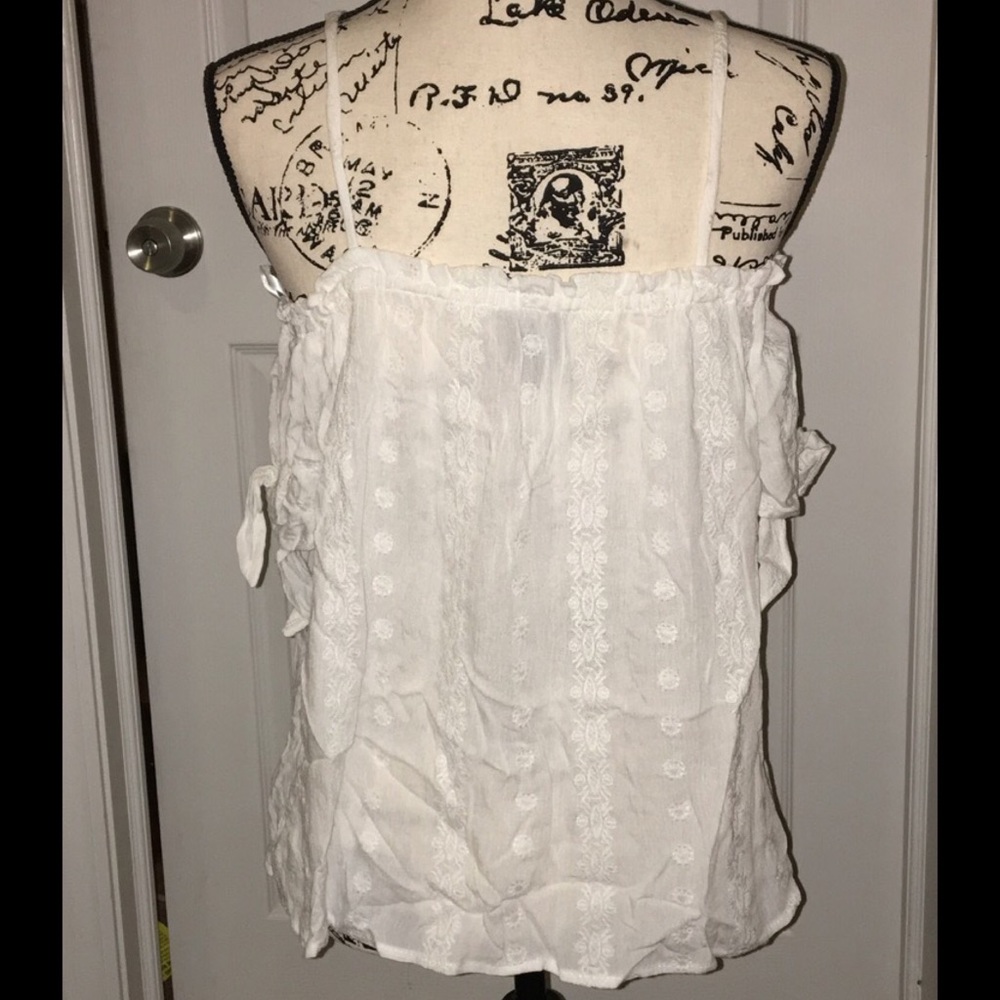 White Ruffle Tee - Picture 5 of 5